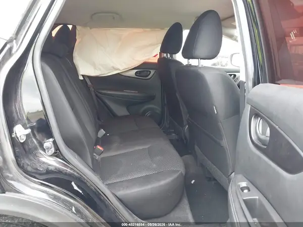 JN1BJ1CP9HW023082 2017 NISSAN ROGUE - Image 8