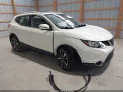 JN1BJ1CP9HW029402 2017 NISSAN ROGUE