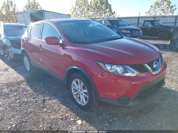JN1BJ1CP9HW033076 2017 NISSAN ROGUE - Image 1