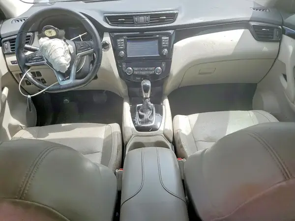 JN1BJ1CP9HW033109 2017 NISSAN ROGUE - Image 8