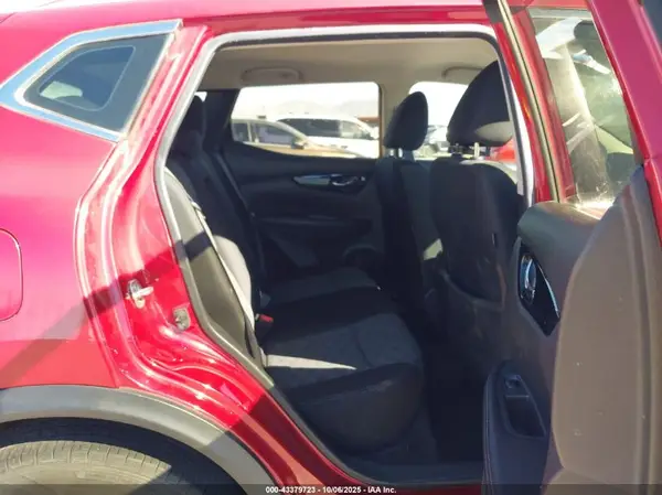 JN1BJ1CP9HW035233 2017 NISSAN ROGUE - Image 8