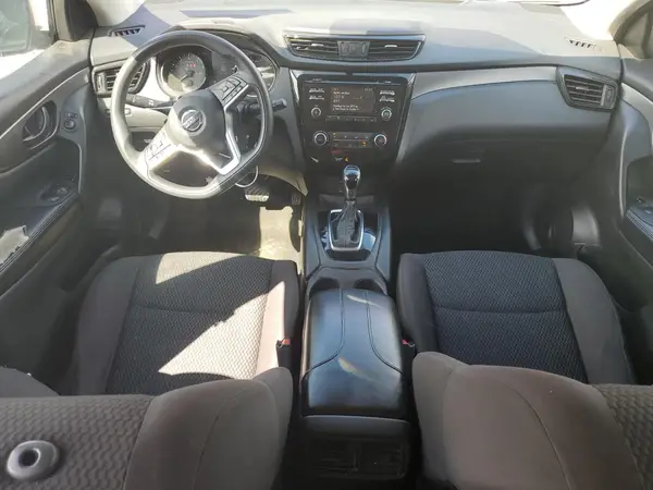 JN1BJ1CP9JW106890 2018 NISSAN ROGUE - Image 8