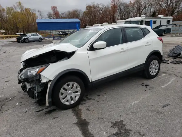 JN1BJ1CP9JW150629 2018 NISSAN ROGUE - Image 1