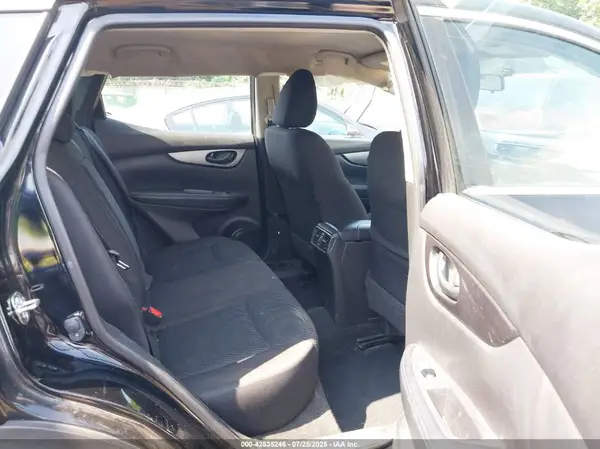 JN1BJ1CP9JW151019 2018 NISSAN ROGUE - Image 8