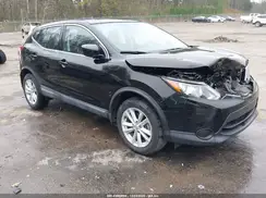 JN1BJ1CP9JW162912 2018 NISSAN ROGUE