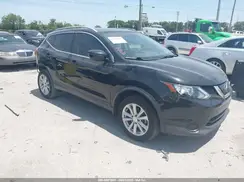 JN1BJ1CP9JW181251 2018 NISSAN ROGUE