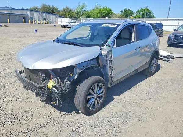 JN1BJ1CP9JW195232 2018 NISSAN ROGUE - Image 1