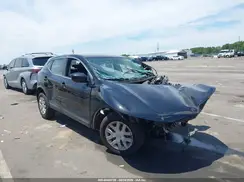 JN1BJ1CP9JW500518 2018 NISSAN ROGUE
