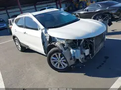 JN1BJ1CP9JW500809 2018 NISSAN ROGUE
