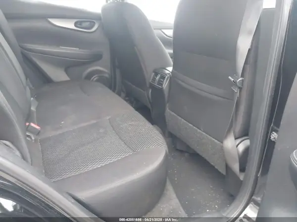 JN1BJ1CP9KW215030 2019 NISSAN ROGUE - Image 8