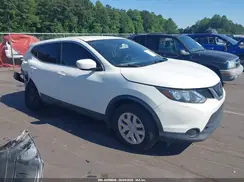 JN1BJ1CP9KW215514 2019 NISSAN ROGUE
