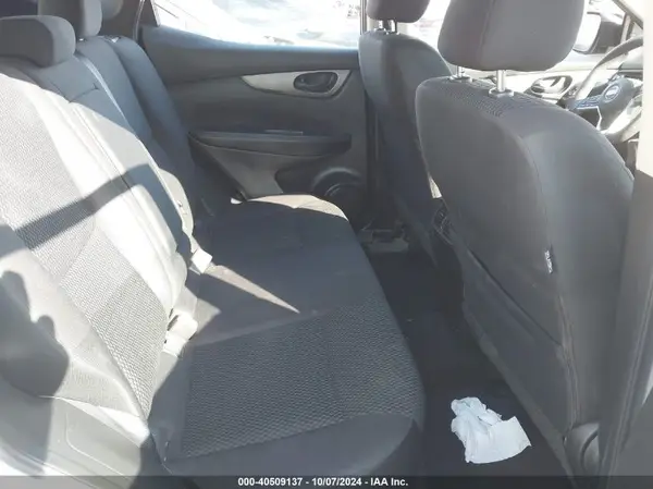 JN1BJ1CP9KW216226 2019 NISSAN ROGUE - Image 8