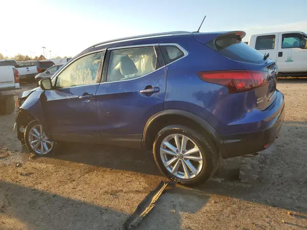 JN1BJ1CP9KW235214 2019 NISSAN ROGUE - Image 2
