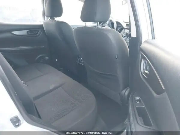 JN1BJ1CP9KW239909 2019 NISSAN ROGUE - Image 8