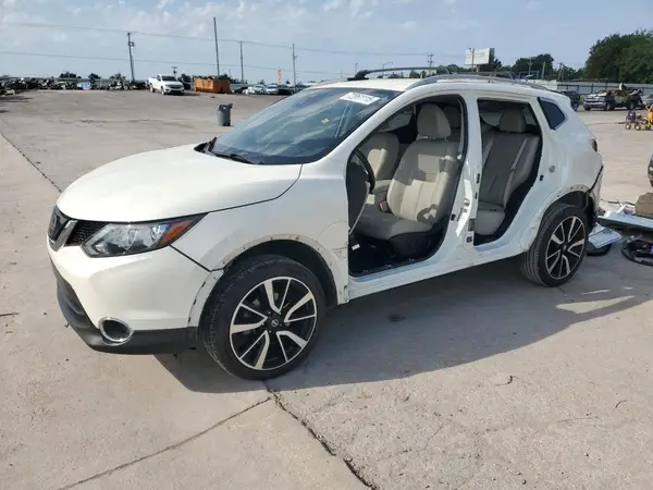 JN1BJ1CP9KW527560 2019 NISSAN ROGUE
