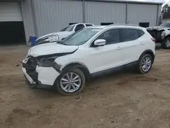 JN1BJ1CPXHW002290 2017 NISSAN ROGUE