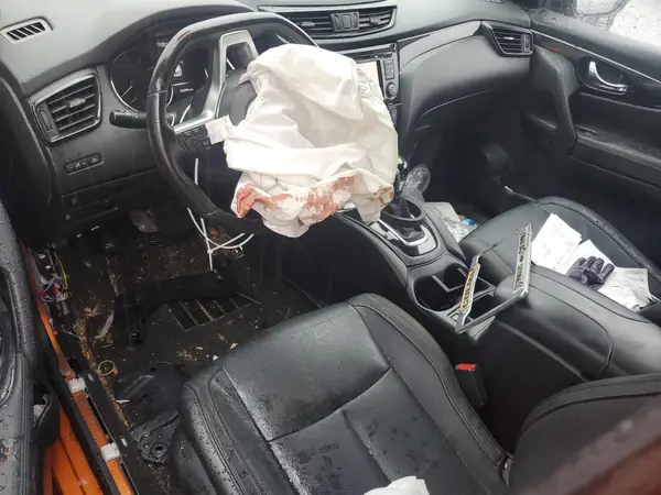JN1BJ1CPXHW002578 2017 NISSAN ROGUE - Image 8
