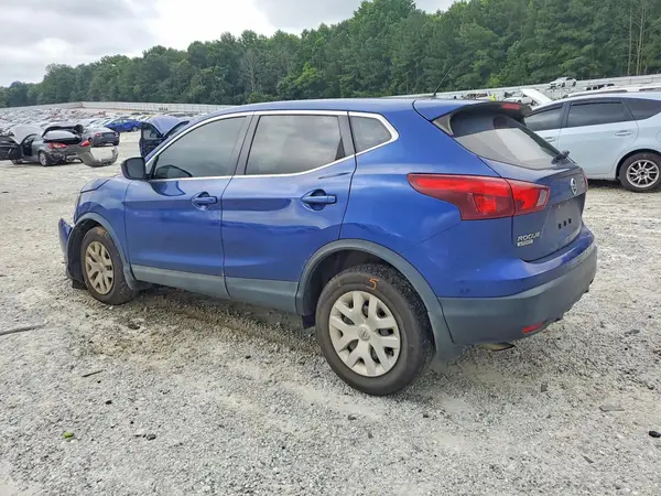 JN1BJ1CPXHW004055 2017 NISSAN ROGUE - Image 2