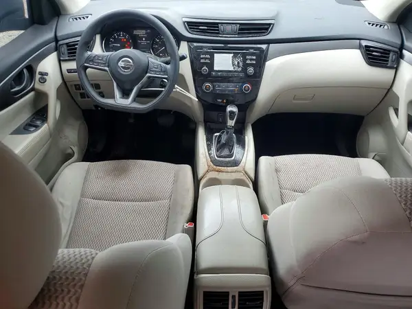 JN1BJ1CPXHW004055 2017 NISSAN ROGUE - Image 8