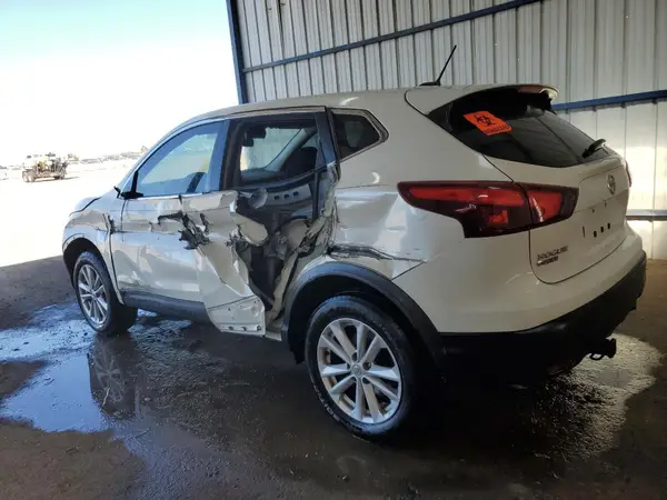 JN1BJ1CPXHW004508 2017 NISSAN ROGUE - Image 2
