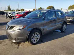 JN1BJ1CPXHW004704 2017 NISSAN ROGUE