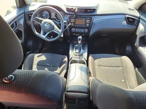 JN1BJ1CPXHW009076 2017 NISSAN ROGUE - Image 8