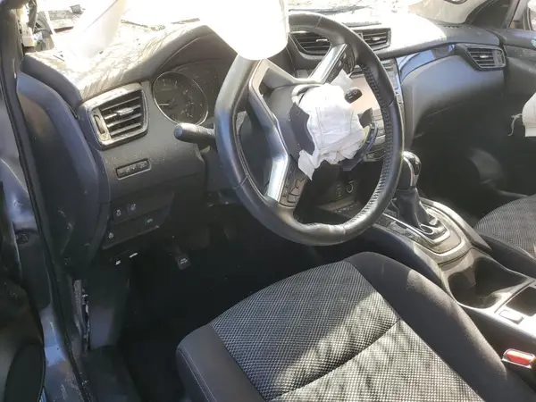 JN1BJ1CPXHW012933 2017 NISSAN ROGUE - Image 8