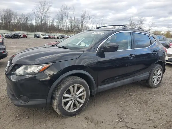 JN1BJ1CPXHW013466 2017 NISSAN ROGUE - Image 1