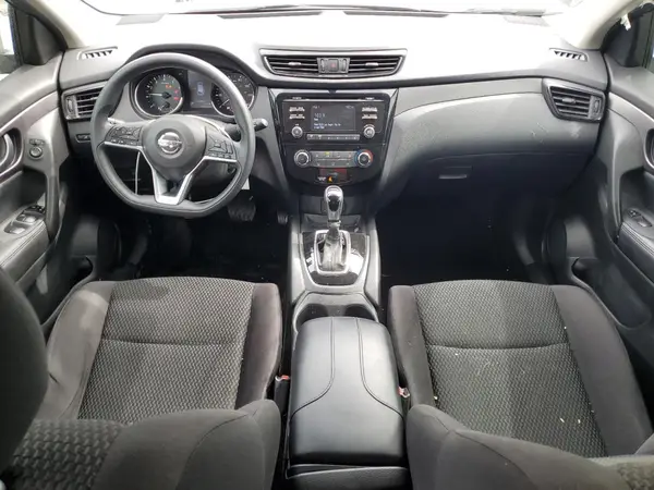 JN1BJ1CPXHW015749 2017 NISSAN ROGUE - Image 8