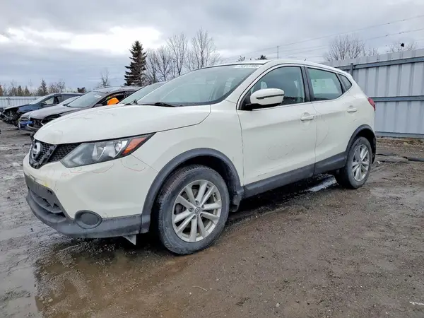 JN1BJ1CPXHW016304 2017 NISSAN ROGUE - Image 1