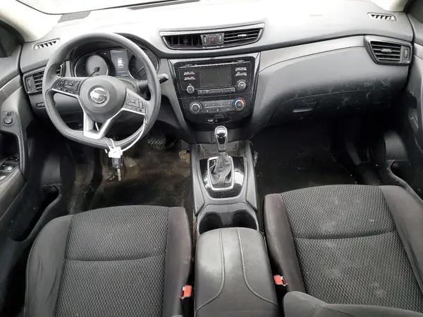 JN1BJ1CPXHW016304 2017 NISSAN ROGUE - Image 8