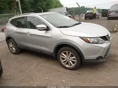 JN1BJ1CPXHW018781 2017 NISSAN ROGUE