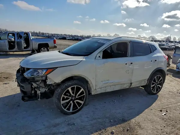 JN1BJ1CPXHW023222 2017 NISSAN ROGUE - Image 1