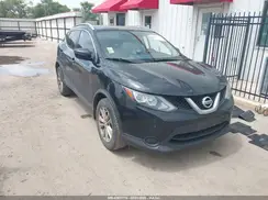 JN1BJ1CPXHW023592 2017 NISSAN ROGUE