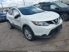 JN1BJ1CPXHW024256 2017 NISSAN ROGUE