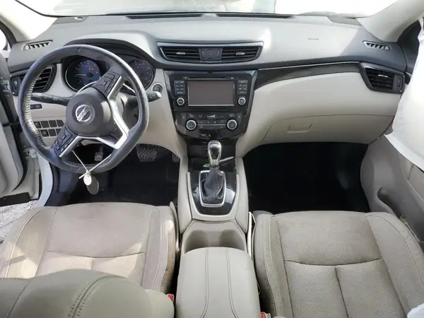 JN1BJ1CPXHW026007 2017 NISSAN ROGUE - Image 8
