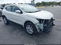 JN1BJ1CPXHW031160 2017 NISSAN ROGUE