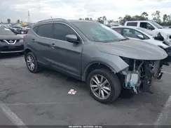 JN1BJ1CPXHW031756 2017 NISSAN ROGUE