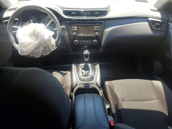 JN1BJ1CPXHW032955 2017 NISSAN ROGUE - Image 8