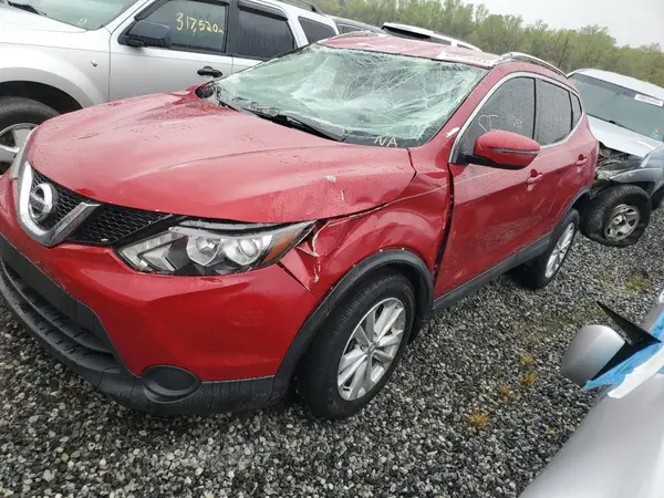 JN1BJ1CPXHW035659 2017 NISSAN ROGUE - Image 1