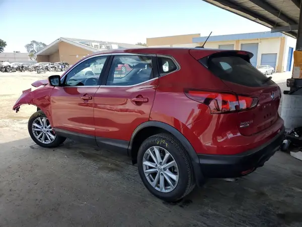 JN1BJ1CPXJW102119 2018 NISSAN ROGUE - Image 2