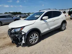 JN1BJ1CPXJW104453 2018 NISSAN ROGUE