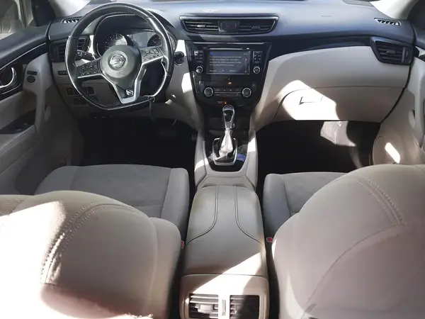 JN1BJ1CPXJW105425 2018 NISSAN ROGUE - Image 8