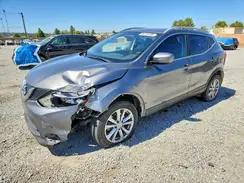 JN1BJ1CPXJW106901 2018 NISSAN ROGUE
