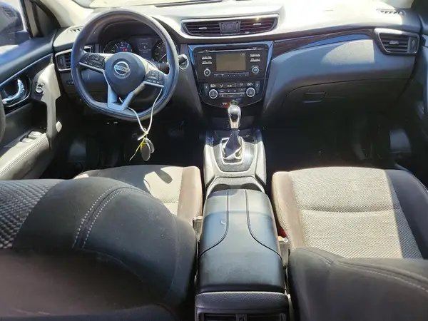 JN1BJ1CPXJW106901 2018 NISSAN ROGUE - Image 8