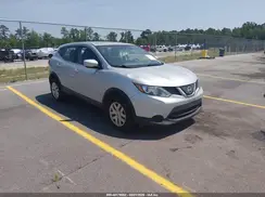 JN1BJ1CPXJW150932 2018 NISSAN ROGUE