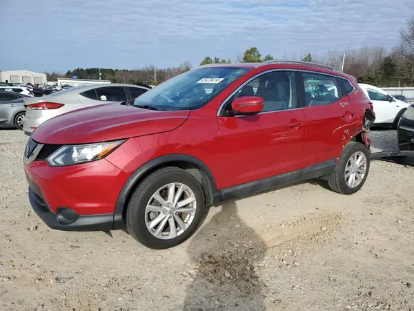 JN1BJ1CPXJW151174 2018 NISSAN ROGUE - Image 1