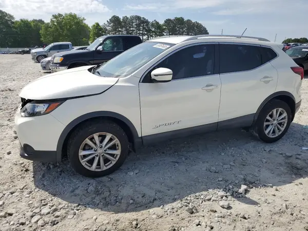 JN1BJ1CPXJW151384 2018 NISSAN ROGUE - Image 1