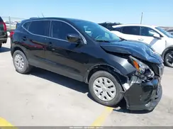 JN1BJ1CPXJW159310 2018 NISSAN ROGUE