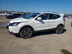 JN1BJ1CPXJW159338 2018 NISSAN ROGUE